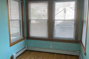 5106 W Sunnyside Ave, Chicago, IL 60630 - Photo 8