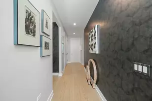 360 W Erie St, Chicago, IL 60654 - Photo 44