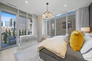 360 W Erie St, Chicago, IL 60654 - Photo 26