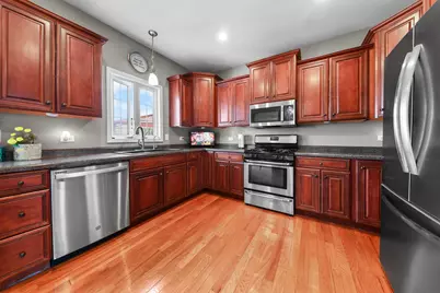 681 Circle Drive, Coal City, IL 60416 - Photo 4