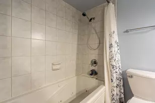 921 Lancaster Ave, Downers Grove, IL 60516 - Photo 18