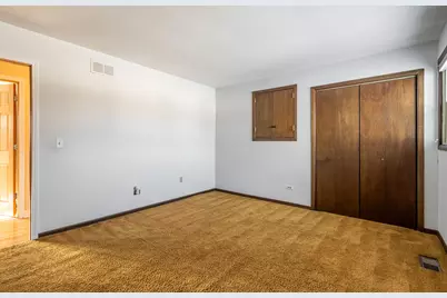 921 Lancaster Avenue, Downers Grove, IL 60516 - Photo 16