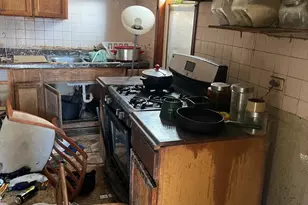 1507 W Marquette Rd, Chicago, IL 60636 - Photo 4