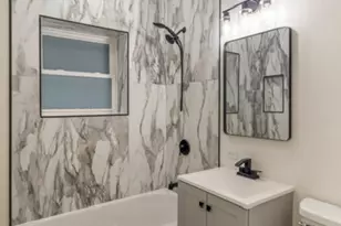 1018 N Harding Ave, Chicago, IL 60651 - Photo 14