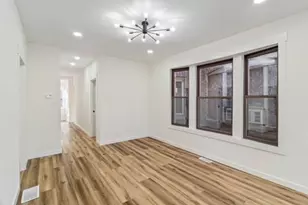 1018 N Harding Ave, Chicago, IL 60651 - Photo 4