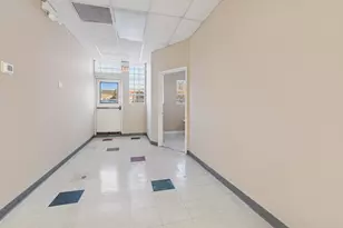 6514 W Higgins Ave, Chicago, IL 60656 - Photo 10