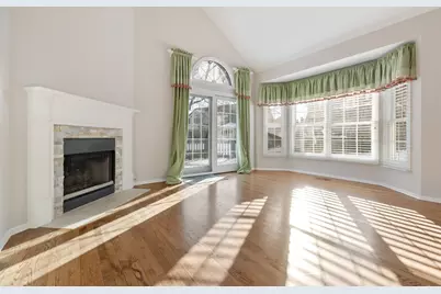 14707 Hollow Tree Road, Orland Park, IL 60462 - Photo 8