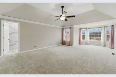 [Address not provided], Elgin, IL 60124 - Photo 24