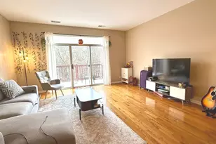 2481 Oneida Ln, Naperville, IL 60563 - Photo 8