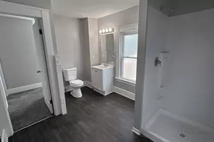 453 Addison St, Elgin, IL 60120 - Photo 20