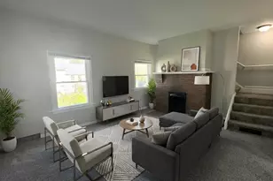 453 Addison St, Elgin, IL 60120 - Photo 4