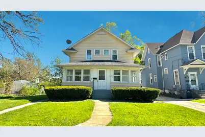 453 Addison Street, Elgin, IL 60120 - Photo 1