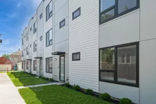 944 Beloit Ave, Forest Park, IL 60130 - Photo 2