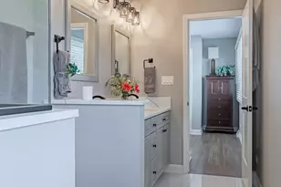 1330 S Ridge Ave, Arlington Heights, IL 60005 - Photo 14