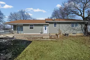 312 Prospect Ave, Paxton, IL 60957 - Photo 28