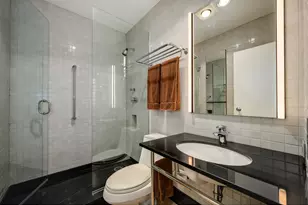 175 E Delaware Pl, Chicago, IL 60611 - Photo 28