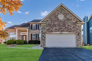 1757 Pinnacle Dr, Aurora, IL 60502 - Photo 2