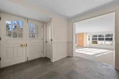 262 E Foster Place, Lake Forest, IL 60045 - Photo 4