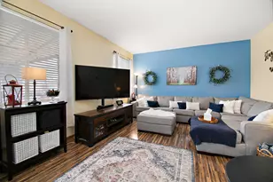 164 S Palmer Dr, Bolingbrook, IL 60490 - Photo 12