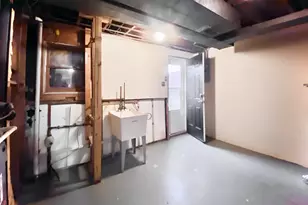 112 E 160th Pl, South Holland, IL 60473 - Photo 16