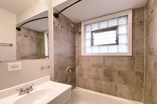 112 E 160th Pl, South Holland, IL 60473 - Photo 24