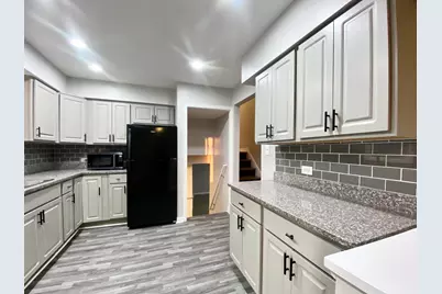 112 E 160th Place, South Holland, IL 60473 - Photo 18