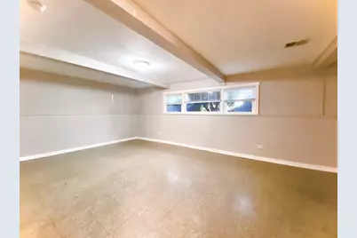 112 E 160th Place, South Holland, IL 60473 - Photo 6