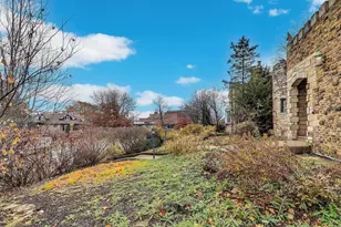 1115 N Ridgeland Ave, Oak Park, IL 60302 - Photo 2