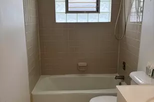 14208 S Lowe Ave, Riverdale, IL 60827 - Photo 10