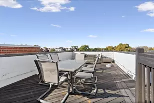 2022 N Wood St, Chicago, IL 60614 - Photo 32