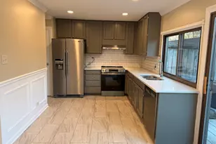 1154 San Simeon Dr, Hanover Park, IL 60133 - Photo 6