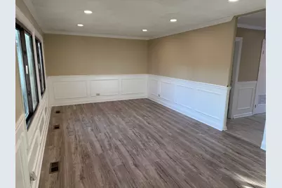 1154 San Simeon Drive, Hanover Park, IL 60133 - Photo 2