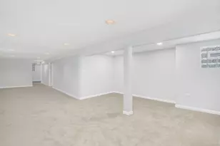 5425 N Bernard St, Chicago, IL 60625 - Photo 26