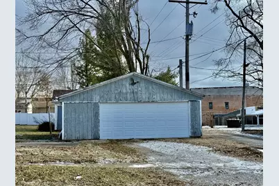 131 W Erie Street, Spring Valley, IL 61362 - Photo 4