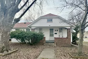 131 W Erie St, Spring Valley, IL 61362 - Photo 1