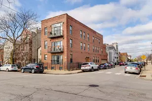 1226 W Huron St, Chicago, IL 60642 - Photo 1