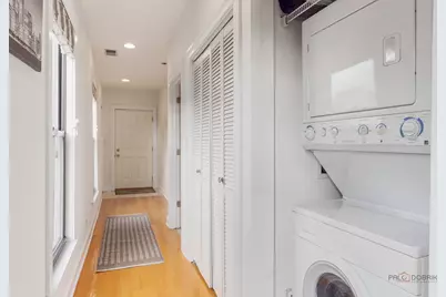 1226 W Huron Street #301, Chicago, IL 60642 - Photo 12