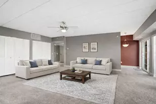 17212 Oak Park Ave, Tinley Park, IL 60477 - Photo 4