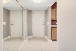 17212 Oak Park Ave, Tinley Park, IL 60477 - Photo 16