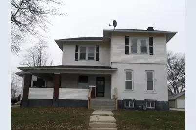 405 S 4th Street, Effingham, IL 62401 - Photo 1