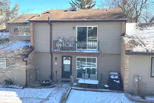 53 Mariner Ln, Fox Lake, IL 60020 - Photo 1