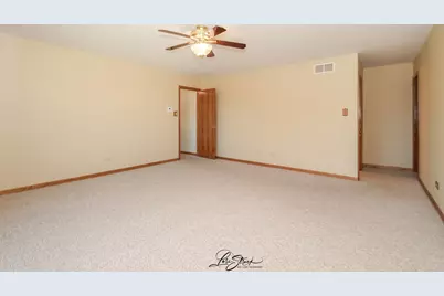 18100 Pheasant Lake Drive, Tinley Park, IL 60487 - Photo 26