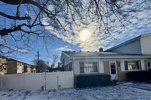 9035 N Clifton Ave, Niles, IL 60714 - Photo 2