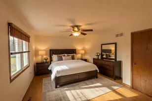 1125 Charlene Ln, Schaumburg, IL 60193 - Photo 14