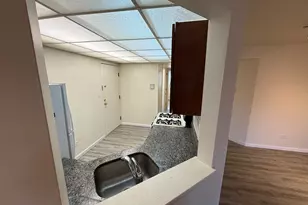 684 Quincy Bridge Ln, Glenview, IL 60025 - Photo 8