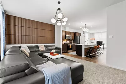 343 Summit Circle Summit Circle #343, Lombard, IL 60148 - Photo 4