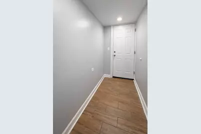 5518 W Melrose Street #G, Chicago, IL 60641 - Photo 2