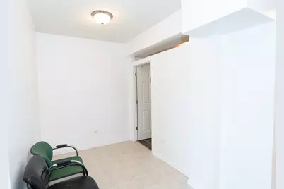2734 S Wentworth Avenue, Chicago, IL 60616 - Photo 8