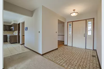 2183 Oak Hill Drive, Lisle, IL 60532 - Photo 4