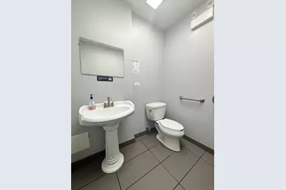 112 E 71st Street, Chicago, IL 60619 - Photo 32